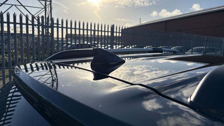 Hyundai INSTER 85kW 02 49kWh 5dr Auto Electric Hatchback